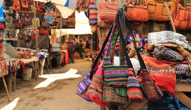 Local Handicrafts and Markets peru