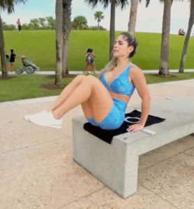 michelle-lewin-abs